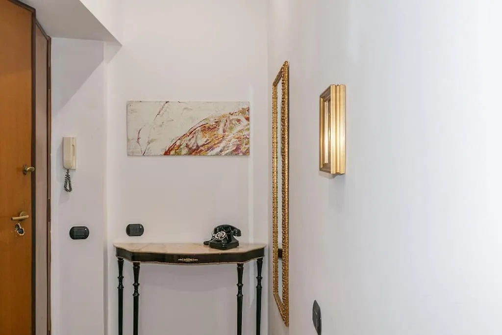 Apartment Home Relax San Lorenzo Rome Italy